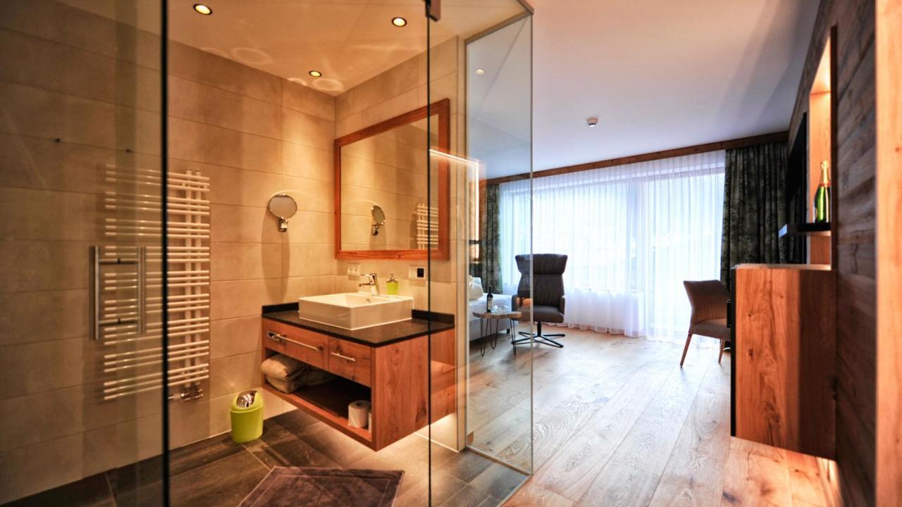 Hotel Garni Stefanie Ischgl Kültér fotó